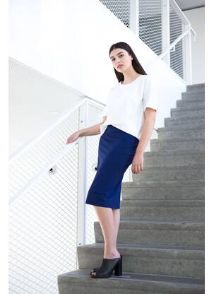 Jupe mi-longue bleu LI Q femme