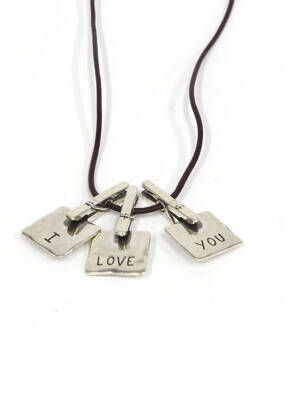 Collier gris N°3 femme