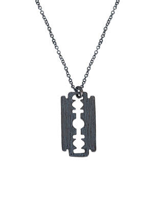 Collier noir N°3 femme