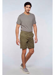 Short beige BRUCE & BUTLER  pour homme seconde vue