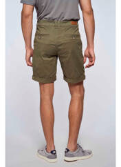 Short beige BRUCE & BUTLER  pour homme seconde vue