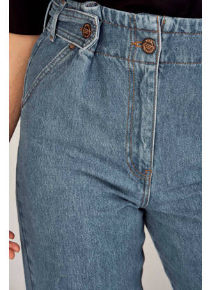 Jean coupe mom bleu DEUX. BY ELINE DE MUNCK femme