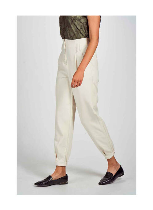 Pantalon 7/8 beige VERO MODA pour femme