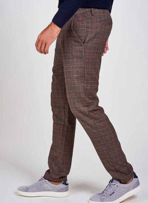 Pantalon chino marron BRUCE & BUTLER  pour homme