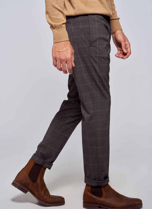 Pantalon chino gris BRUCE & BUTLER  pour homme