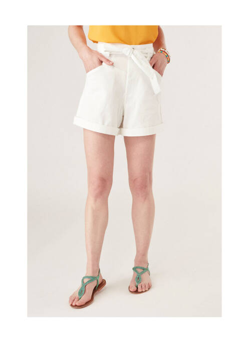 Short beige NAF NAF pour femme