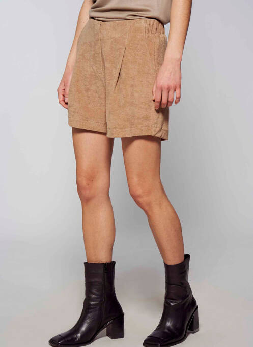 Short marron YUGEN pour femme
