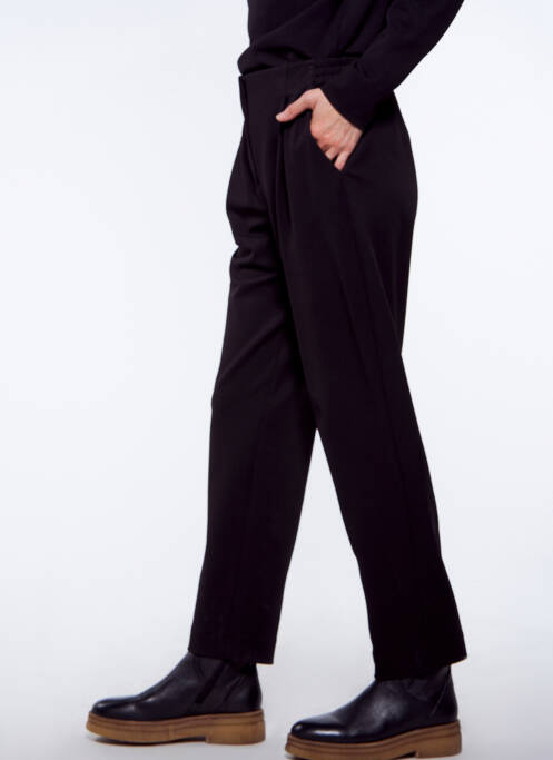 Pantalon 7/8 noir YUGEN femme