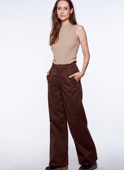 Pantalon droit marron YUGEN pour femme