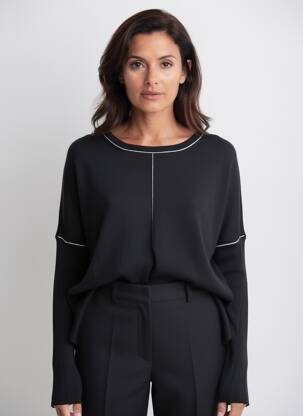 Pull coupe droite manches longues noir VOODOO femme