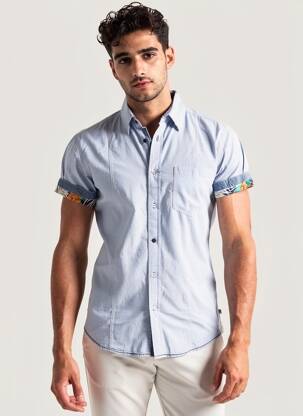 Chemise manches courtes coupe cintrée bleu CBK homme