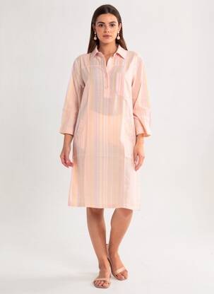 Robe mi-longue coupe fluide manches longues rose COUTURIST femme