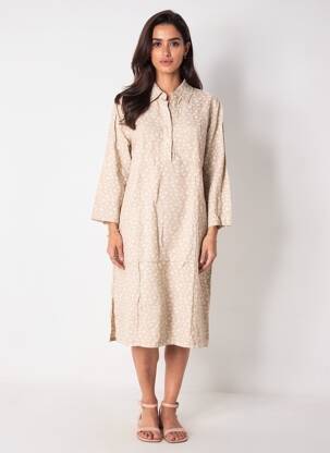 Robe mi-longue coupe fluide manches longues beige COUTURIST femme