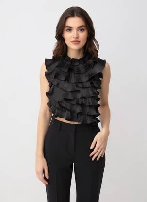 Top coupe cintrée sans manche noir LUMINE femme