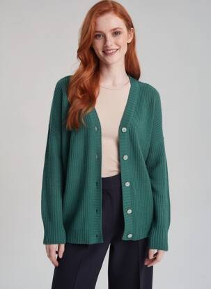 Gilet manches longues fermeture boutonnée sur le devant vert LES TROPEZIENNES PAR M.BELARBI femme