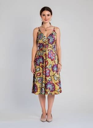 Robe mi-longue imprimé fleurs fines bretelles jaune LA FEE MARABOUTEE femme
