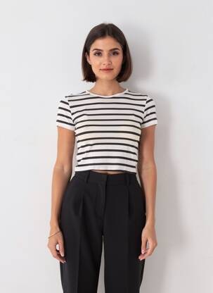 T-shirt stretch manches courtes noir DIVIDED H&M femme