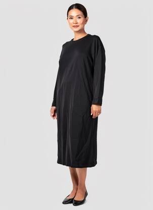 Robe pull coupe droite manches longues noir ADILYNN femme