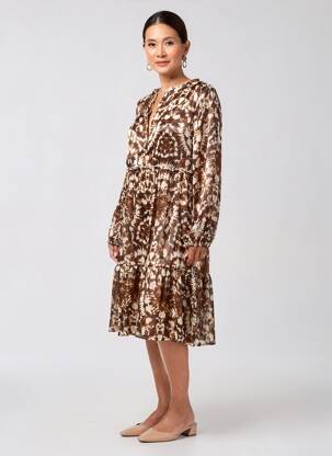 Robe mi-longue tissage crêpe manches longues marron LILIE ROSE femme