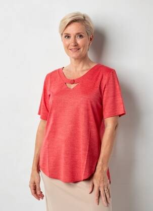 T-shirt coupe cintrée manches courtes rouge GEVANA femme