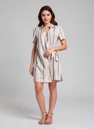 Robe courte manches courtes manches courtes marron ARTLOVE femme