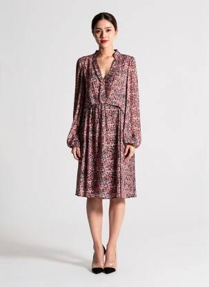 Robe mi-longue imprimé fleurs manches longues rouge C'EST BEAU LA VIE femme