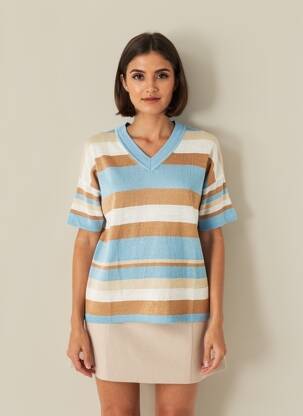 Pull coupe cintrée manches courtes bleu CHARMING GIRL femme