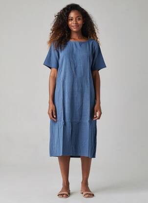 Robe mi-longue coupe fluide manches courtes bleu fonce KAFFE femme