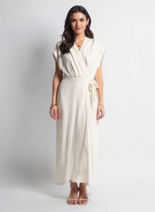 Robe longue manches courtes manches courtes beige LOLA ESPELETA femme