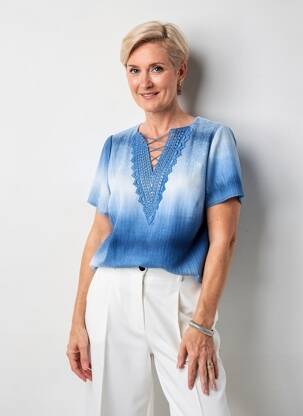 Top tissage crêpe manches courtes bleu GUY DUBOUIS femme