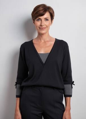 Pull coupe cintrée manches longues noir FINETTE femme