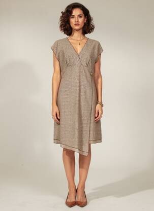 Robe mi-longue manches courtes manches courtes marron MAE MAHE femme