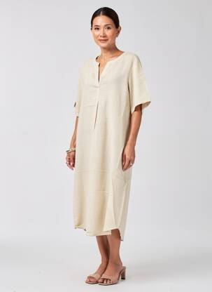 Robe mi-longue tissage crêpe manches courtes beige SOYACONCEPT femme