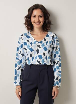 Pull coupe cintrée manches longues bleu CHANON femme
