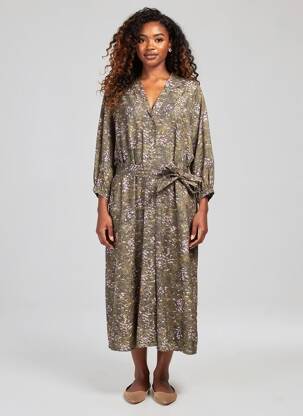 Robe longue coupe cintrée manches 3/4 vert SOEUR femme