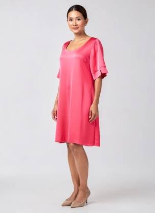 Robe mi-longue coupe fluide manches courtes rose SPG WOMAN femme