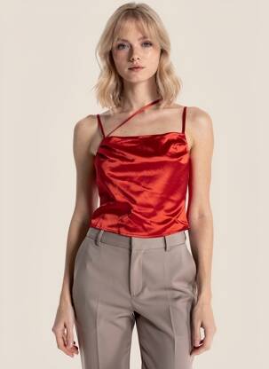 Top rouge ONLY femme