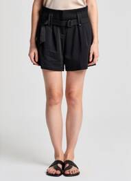 Short noir NÜ femme