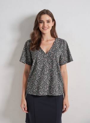 T-shirt coupe droite noir JACQUELINE DE YONG femme