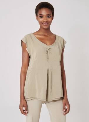 Top coupe fluide manches courtes beige ELISA CAVALETTI femme