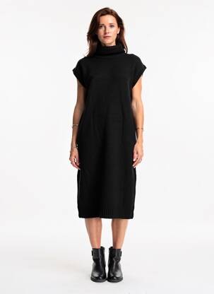 Robe pull coupe droite manches courtes noir YEST femme