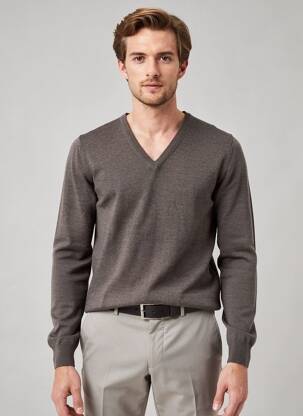 Pull col v manches longues marron GRAN SASSO homme