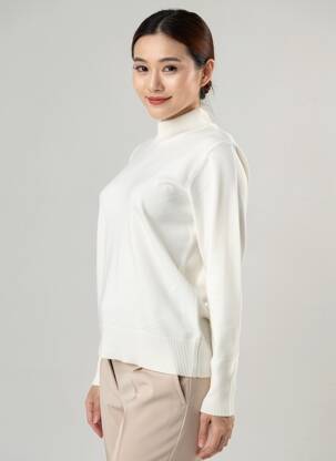 Pull coupe cintrée manches longues blanc MICHA femme