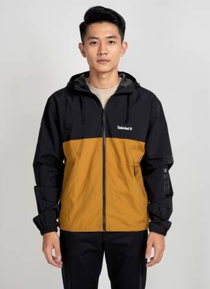 Coupe-vent poches a capuche noir TIMBERLAND homme