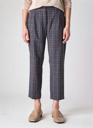 Pantalon chino fermeture zippée sous rabat boutonné taille haute gris DAMART femme