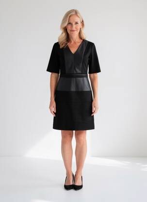 Robe courte fermeture zippée au dos manches courtes noir JULIE GUERLANDE femme