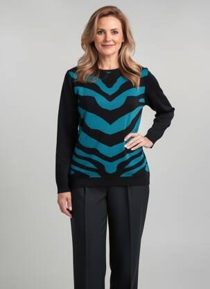 Pull coupe cintrée manches longues noir GUY DUBOUIS femme