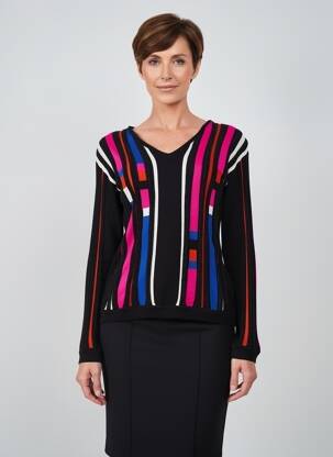 Pull coupe cintrée manches longues noir GUY DUBOUIS femme