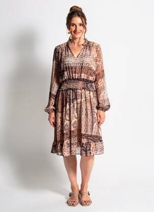 Robe mi-longue imprimé fantaisie manches longues beige COULEURS DU TEMPS femme