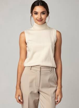 Pull col roulé coupe droite sans manche beige ZARA femme